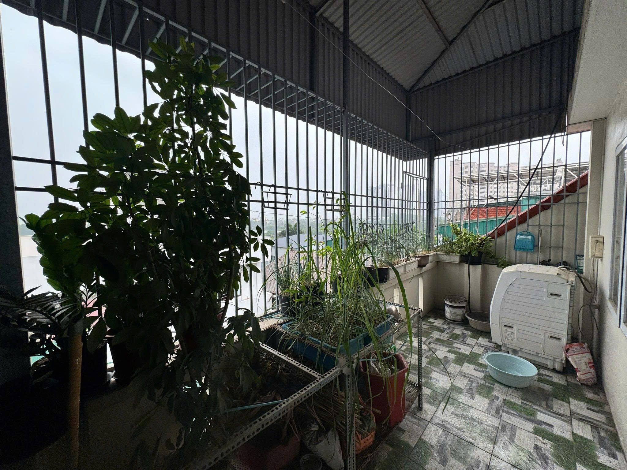 Cho thuê nhà ngõ 290  Lĩnh Nam, 5 tầng x 35m2, 3PN, 4 WC, 10.5 Triệu - Ảnh 4